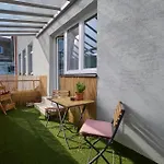 מלון דירות Central Apartments 4*