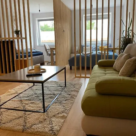 Central Apartments 4*