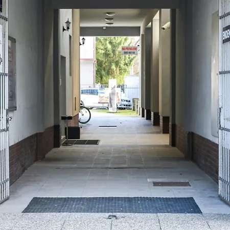 Central Apartments * Martin