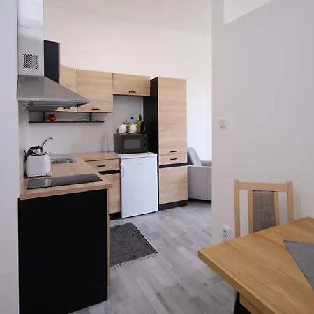 Central Apartments Aparthotel Martin