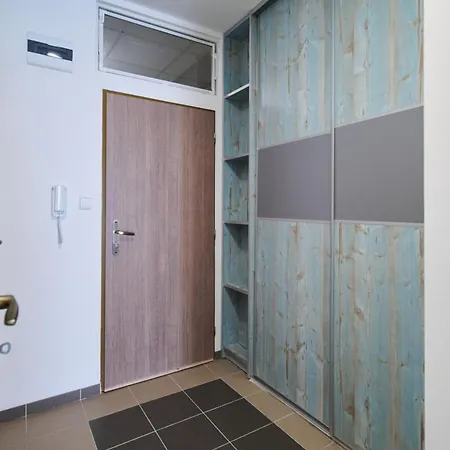 Aparthotel Central Apartments 4*