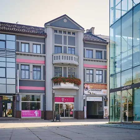 Central Apartments * مارتون