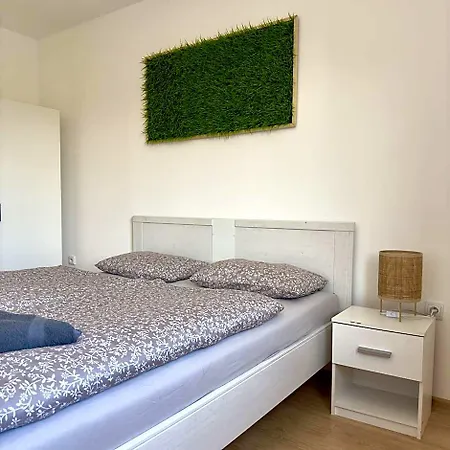 Central Apartments 4* Martin
