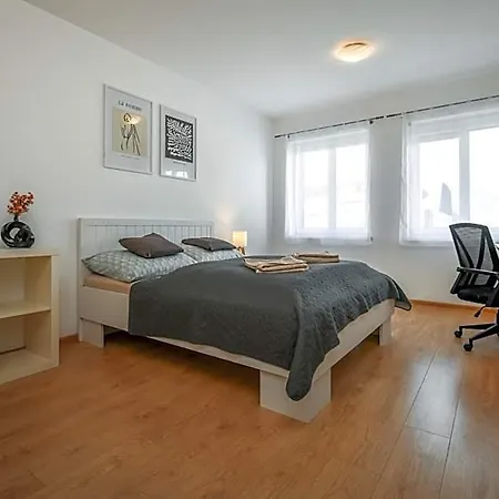 Central Apartments Aparthotel 4*