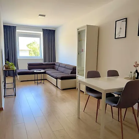 Central Apartments Martin