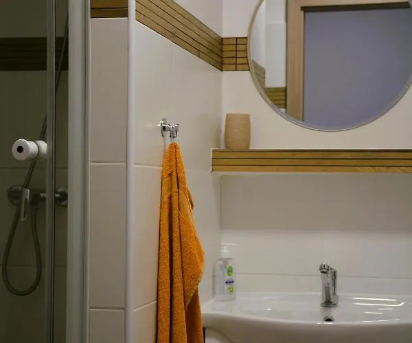 Central Apartments Апарт-отель 4*