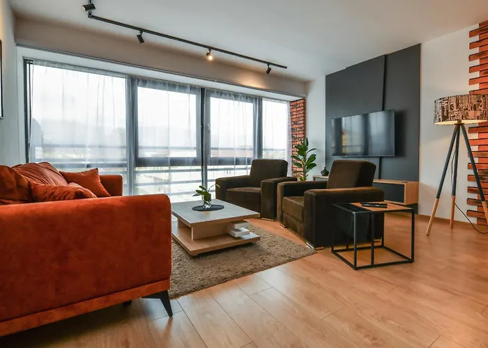 Central Apartments Апарт-отель 4*