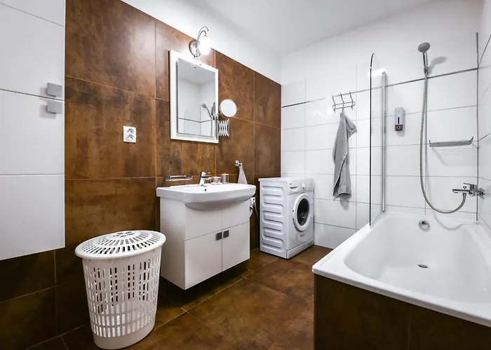 Апарт-отель Central Apartments Мартин