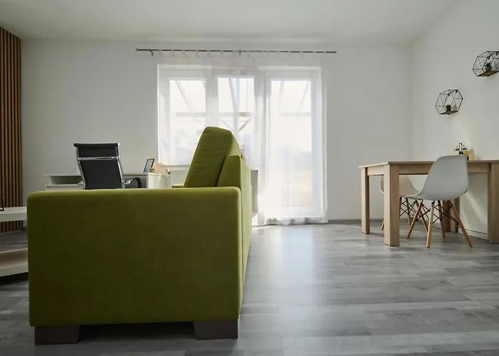 Central Apartments Апарт-отель Мартин