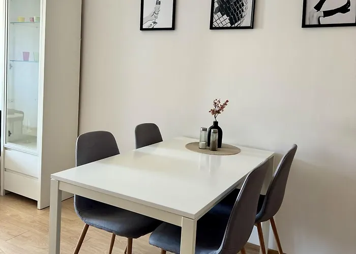 Central Apartments 4* Мартин